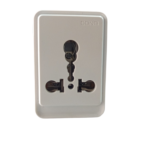 Cona Trio Multi Plug